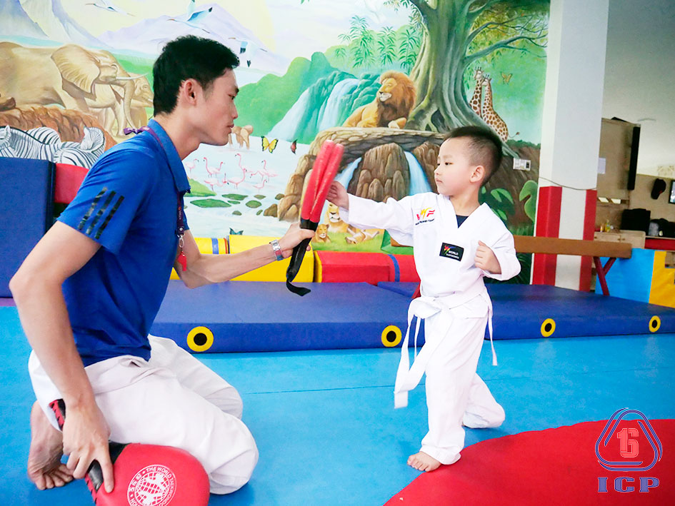 Lớp Taekwondo