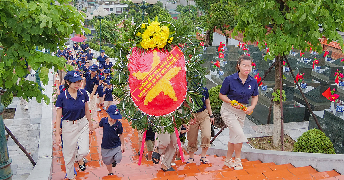 Tri ân 27/7 – Viếng nghĩa trang liệt sĩ